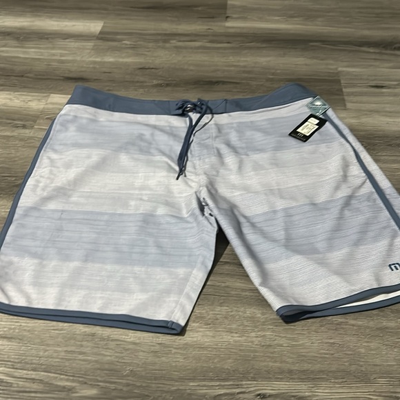 Travis Mathew Light Blue Board Shorts - Picture 2 of 5